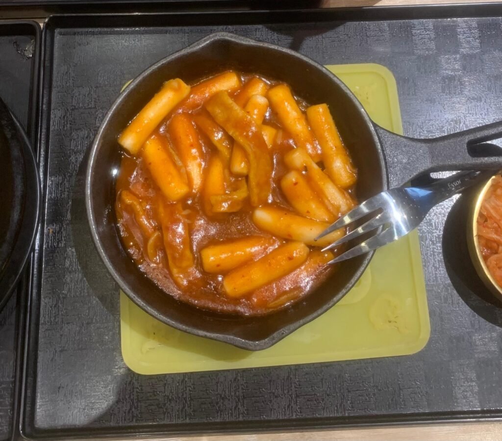 Topokki: Kenyal, Pedas-Manis, dan Gurih yang Pas! - hanimods